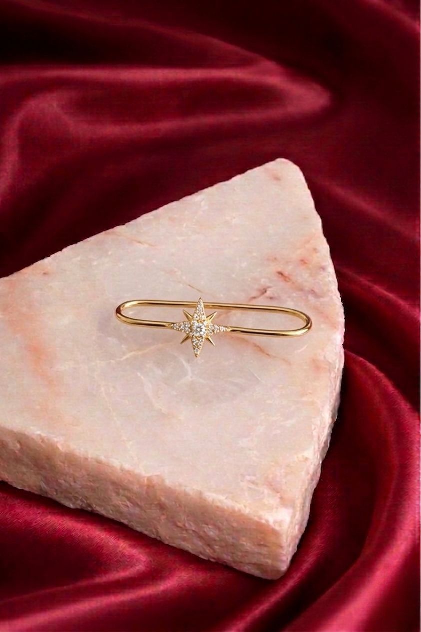 Vega Earcuff